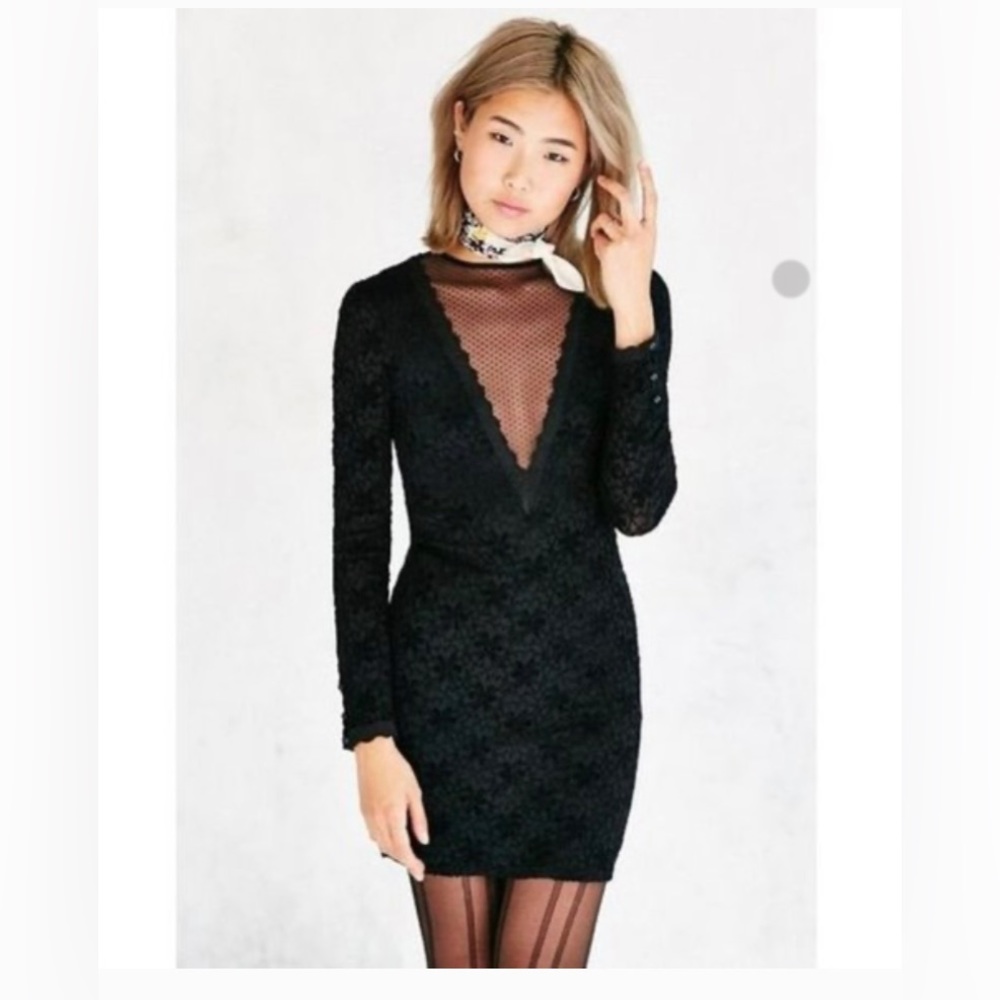 Kimchi Blue Dresses | Kimchi Blue Embroidered Bodycon Dress